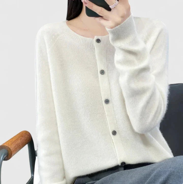Women's knit button-front crew neck cardigan with ribbed cuffs