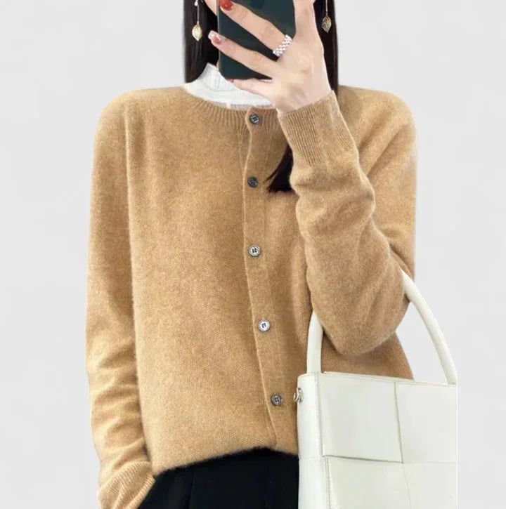 Women's knit button-front crew neck cardigan with ribbed cuffs