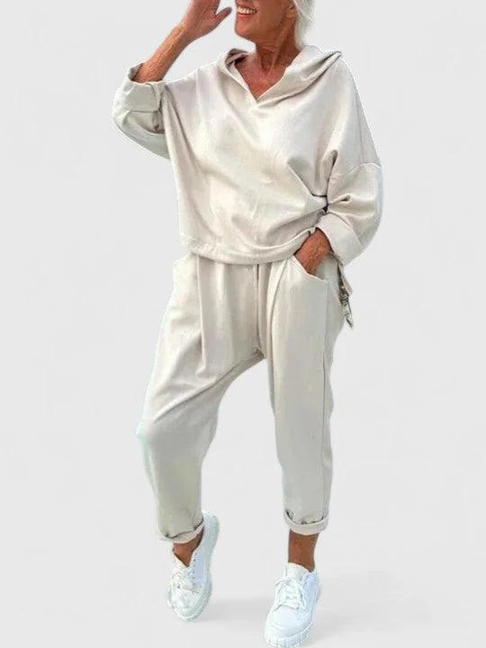 Comfortable hooded sweatshirt set