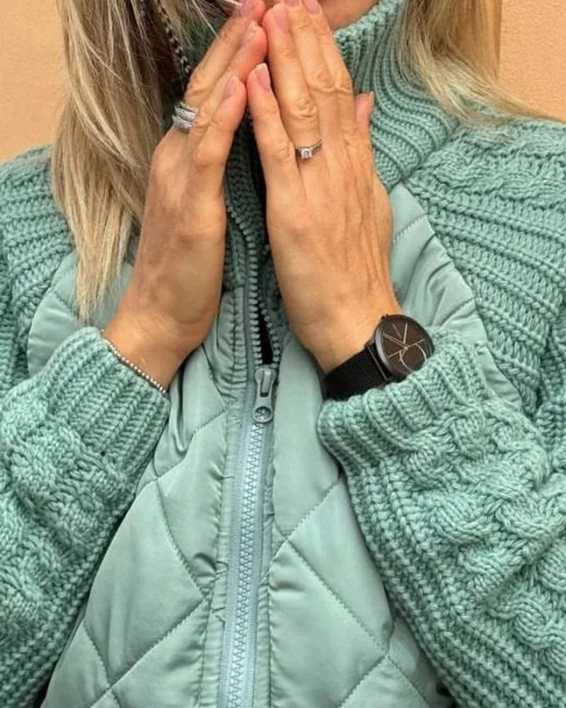 Women's zip-up stand collar quilted jacket with cable knit sleeves