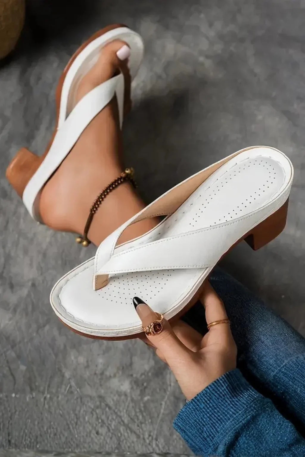 Cordelia | Women's Block Heel Toe Post Sandals with Ankle Strap