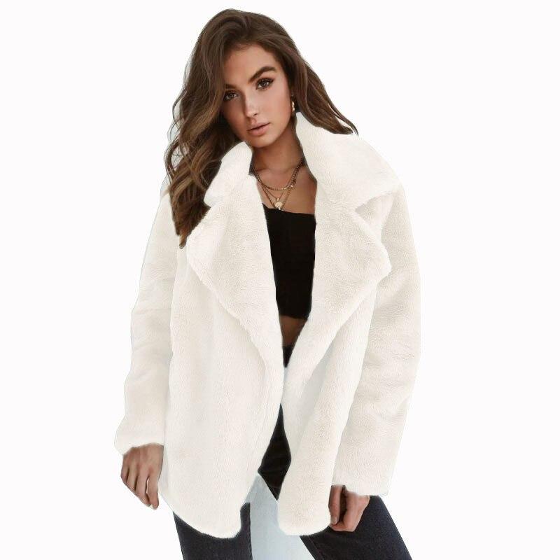 Women's Teddy Jacket with Wide Collar and Relaxed Fit