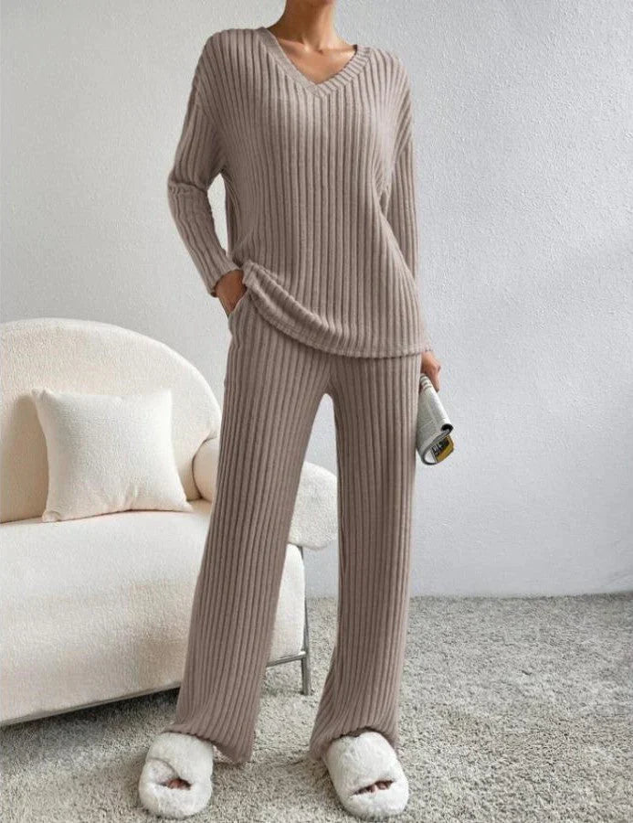 Women's Ribbed V-Neck Pullover Trouser Set, Long Sleeves