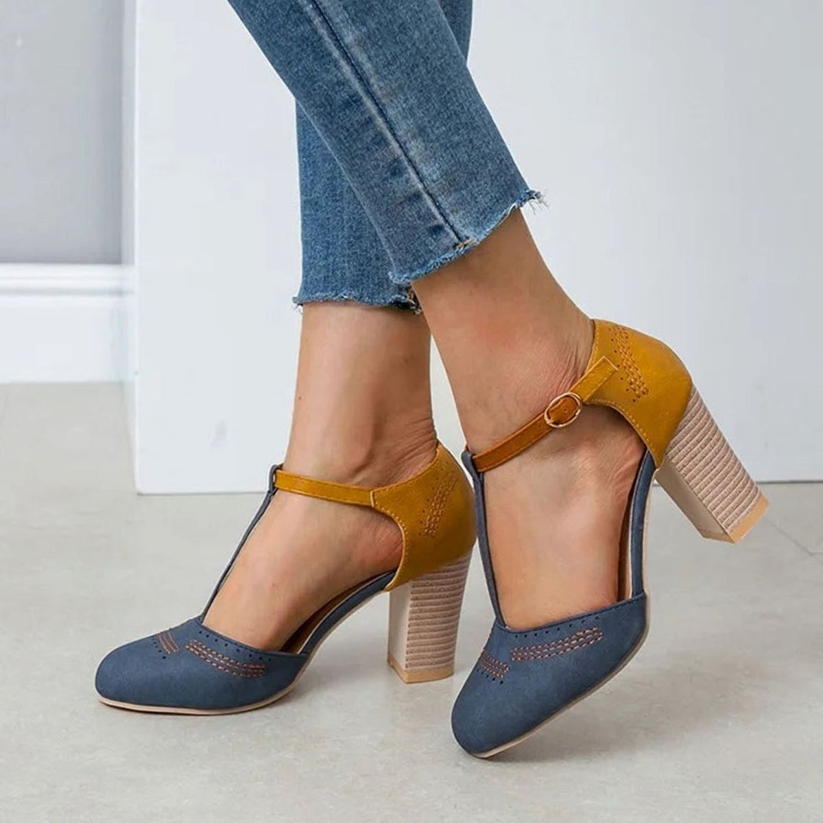 Edith | Women's Orthopedic T-Strap Block Heeled Shoes