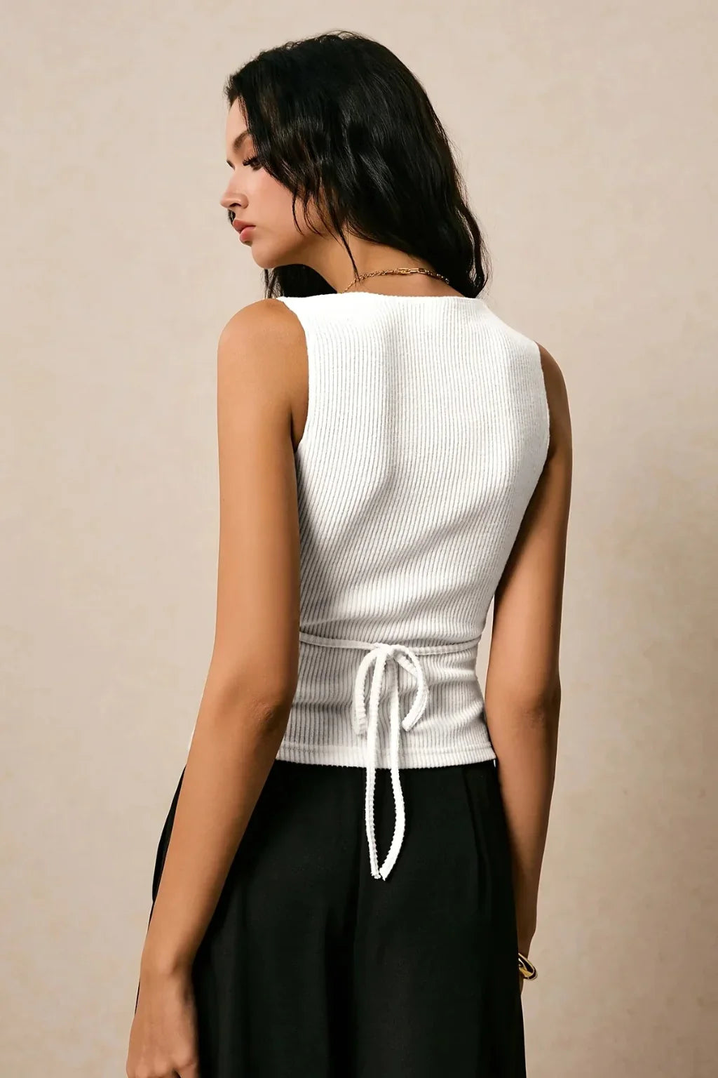 Edna | Women's V-Neck Ribbed Knit Summer Top with Shell Buttons