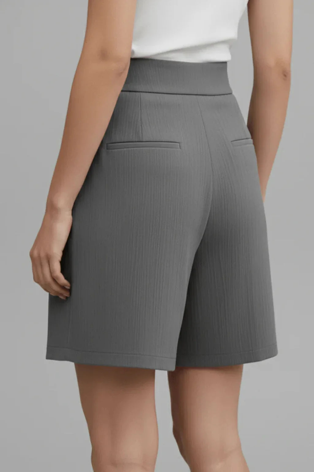 Eleanor | Baggy Tailored Pleated Bermuda Shorts with Button Front