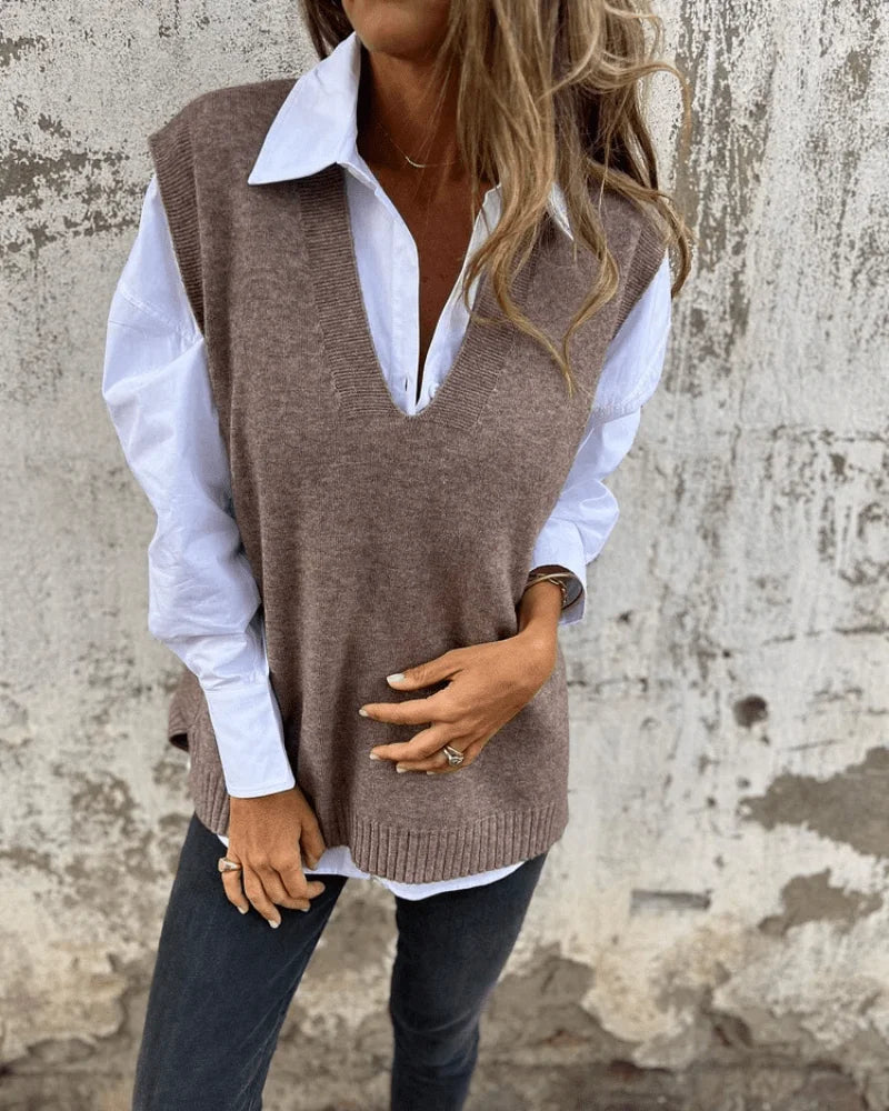 Women's knit v-neck sweater with ribbed hem