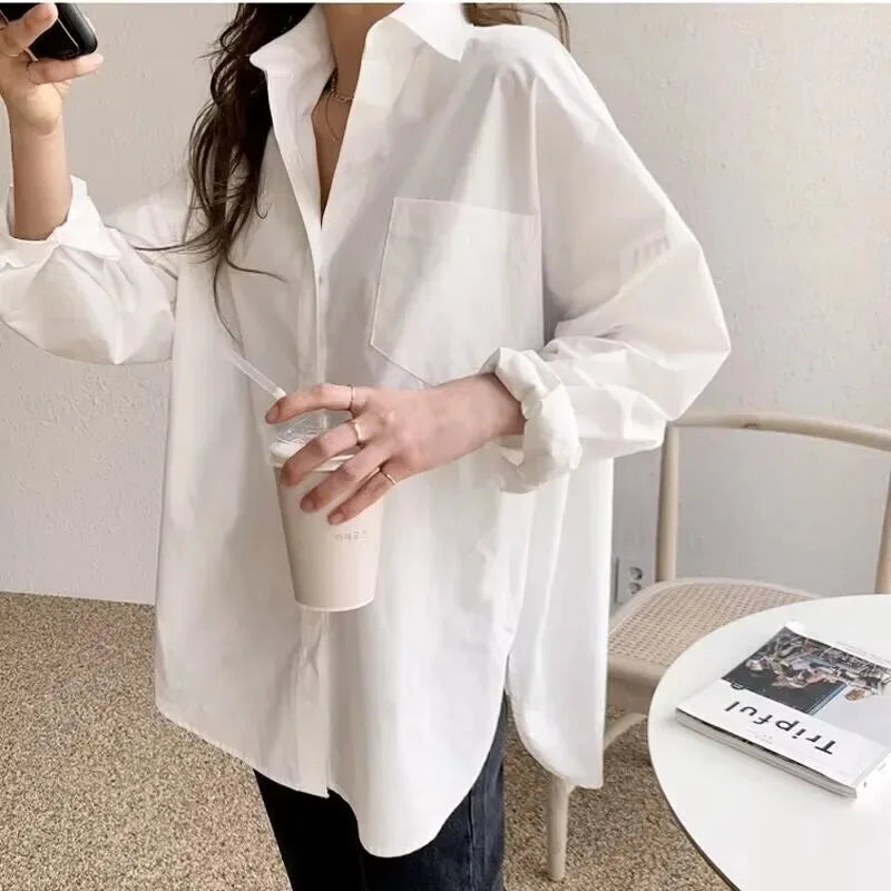 Ellie | Women's Oversized Button Up Shirt with Long Sleeves and Chest Pocket