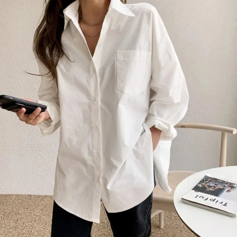 Ellie | Women's Oversized Button Up Shirt with Long Sleeves and Chest Pocket