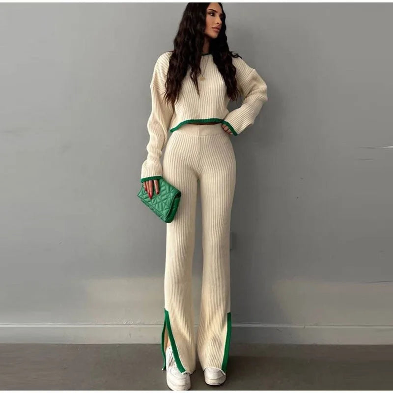 Knitted Two-Piece Set – Stylish & Comfortable