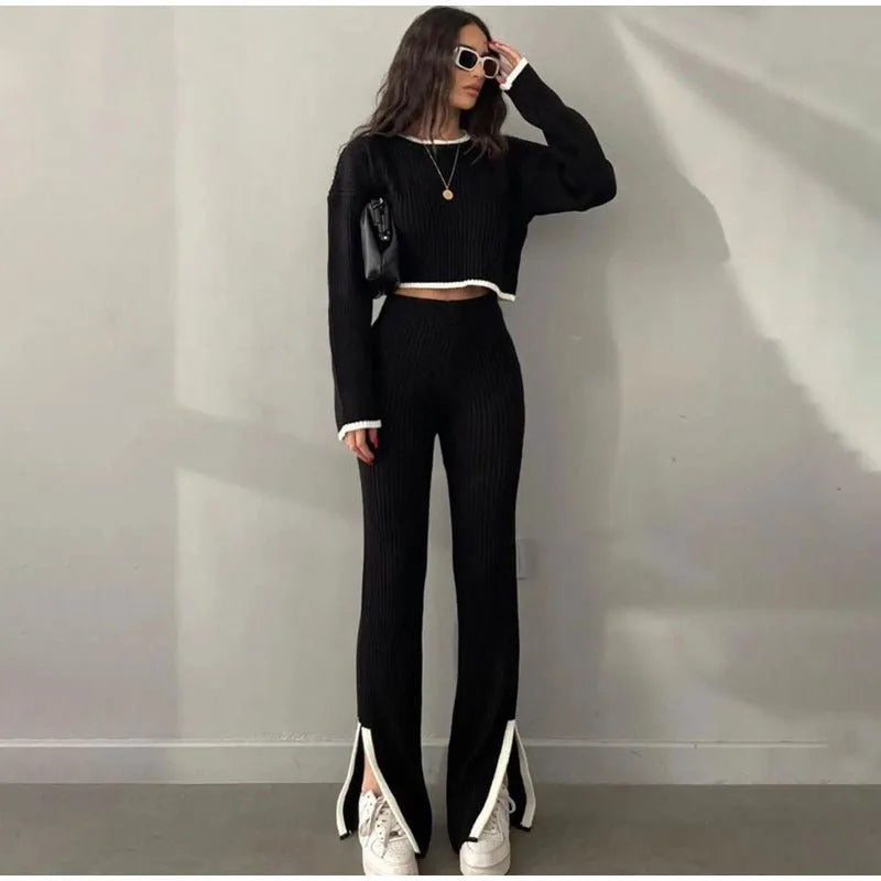 Knitted Two-Piece Set – Stylish & Comfortable