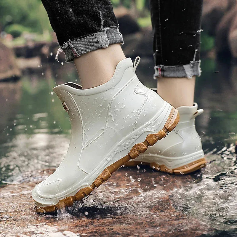 Women's ankle waterproof boots with chunky sole