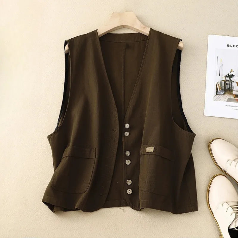 Women's cotton button-front v-neck cropped jacket with patch pockets