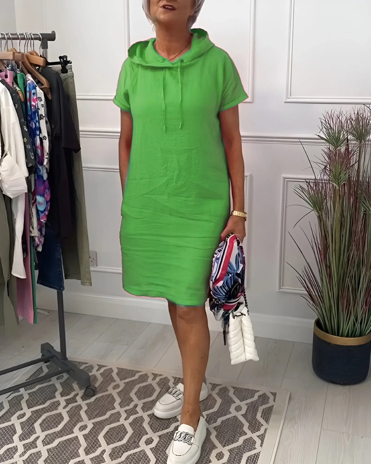 Women's hooded mini dress with side pockets