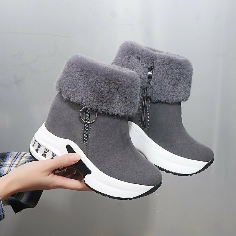 Eshe | Platform Lace-Up Snow Boots for Women