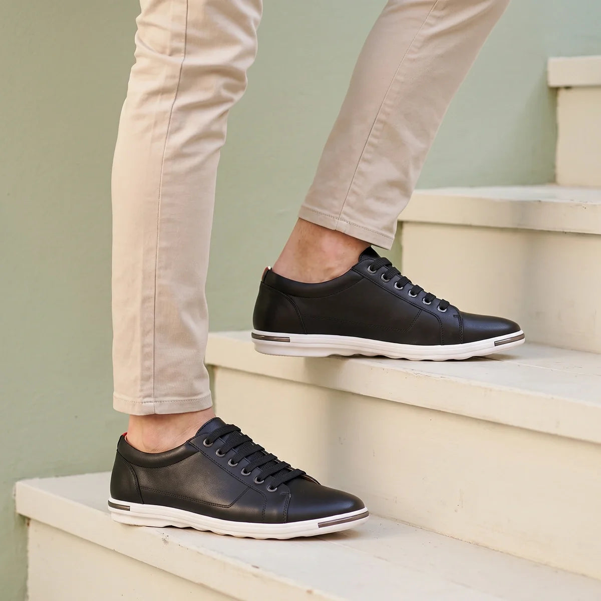 Eugene Genuine Leather Smart Casual Sneakers