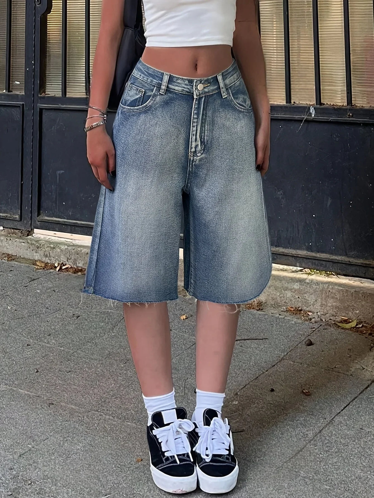 Evie | Women's Baggy Denim Wide Leg Shorts with High Waist and Raw Hem