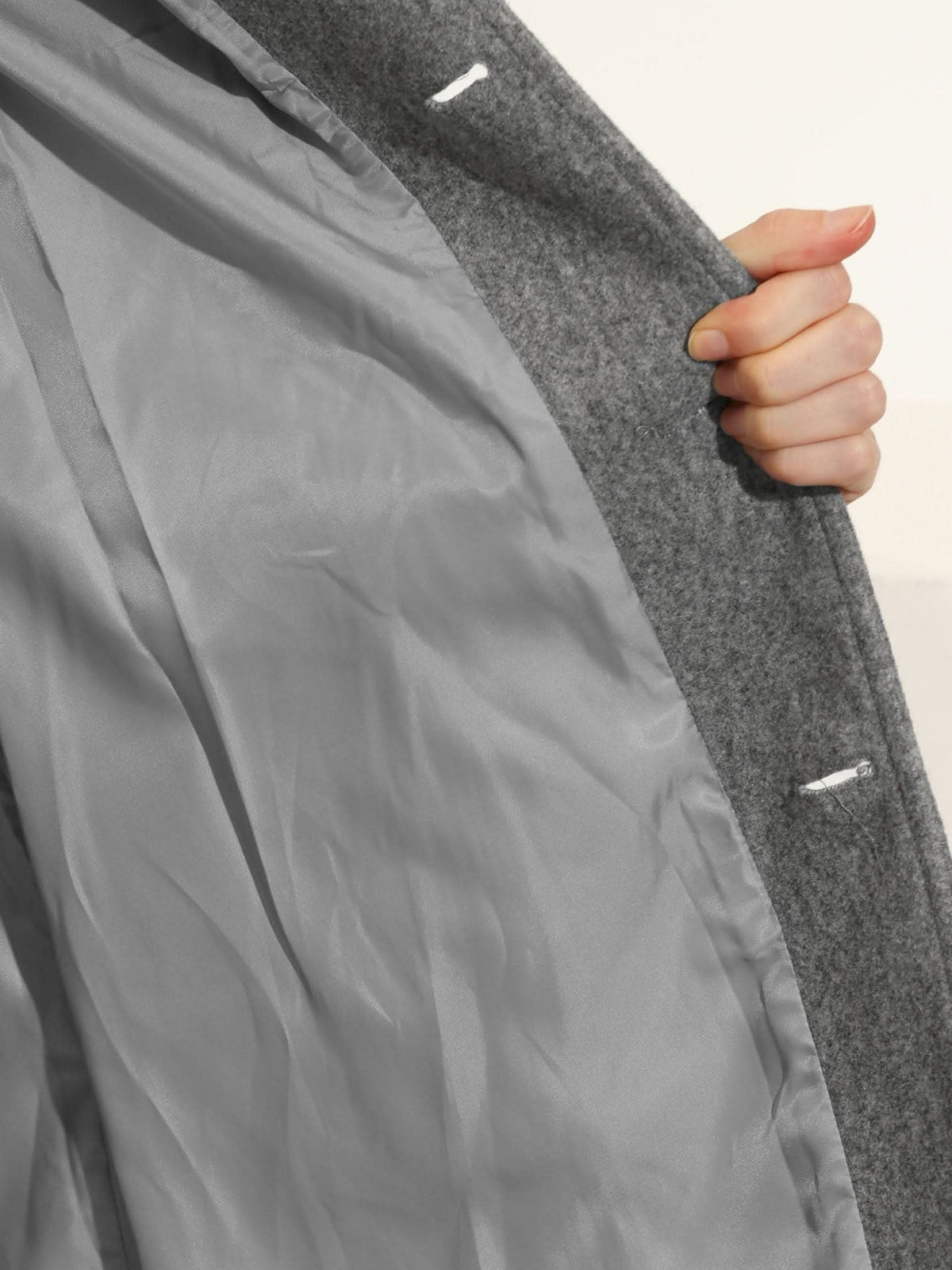 Aino | Fit-and-Flare Trench Coat with Lapel Collar for Women