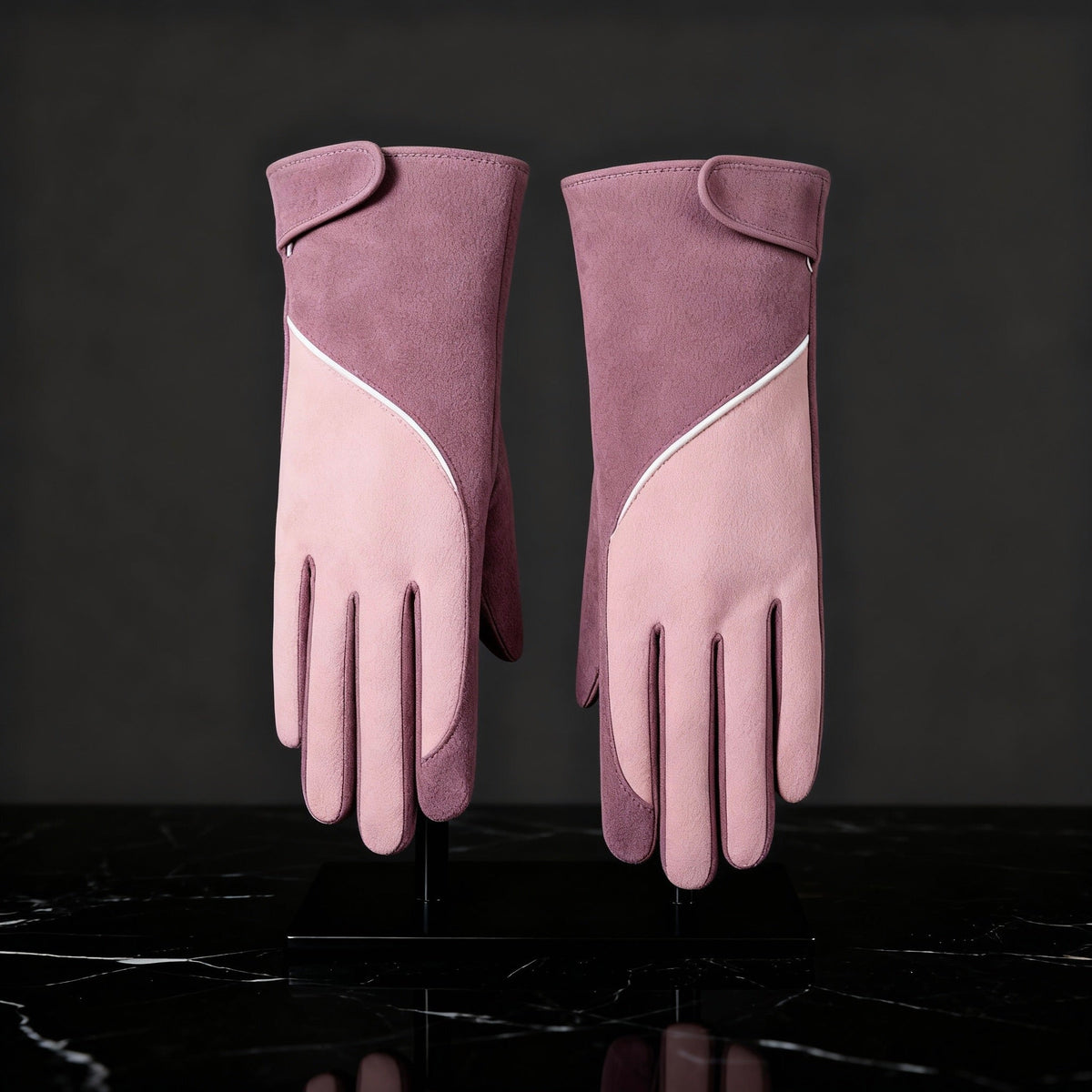 Marilyn | Women's Warm Two-Tone Winter Gloves