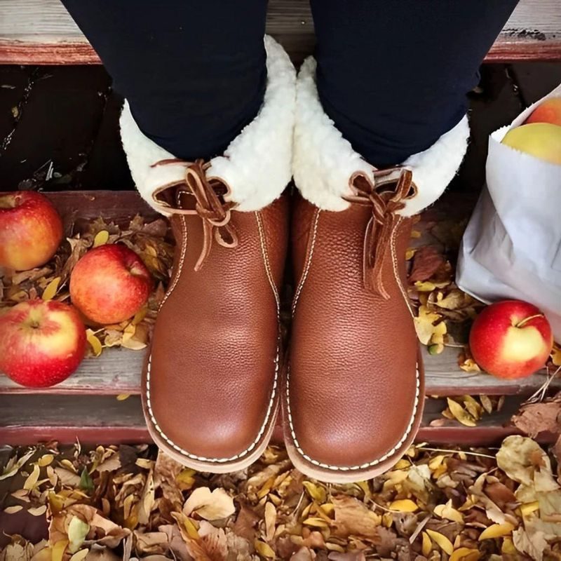 Isabella | Fur-Lined Lace-Up Winter Boots for Women