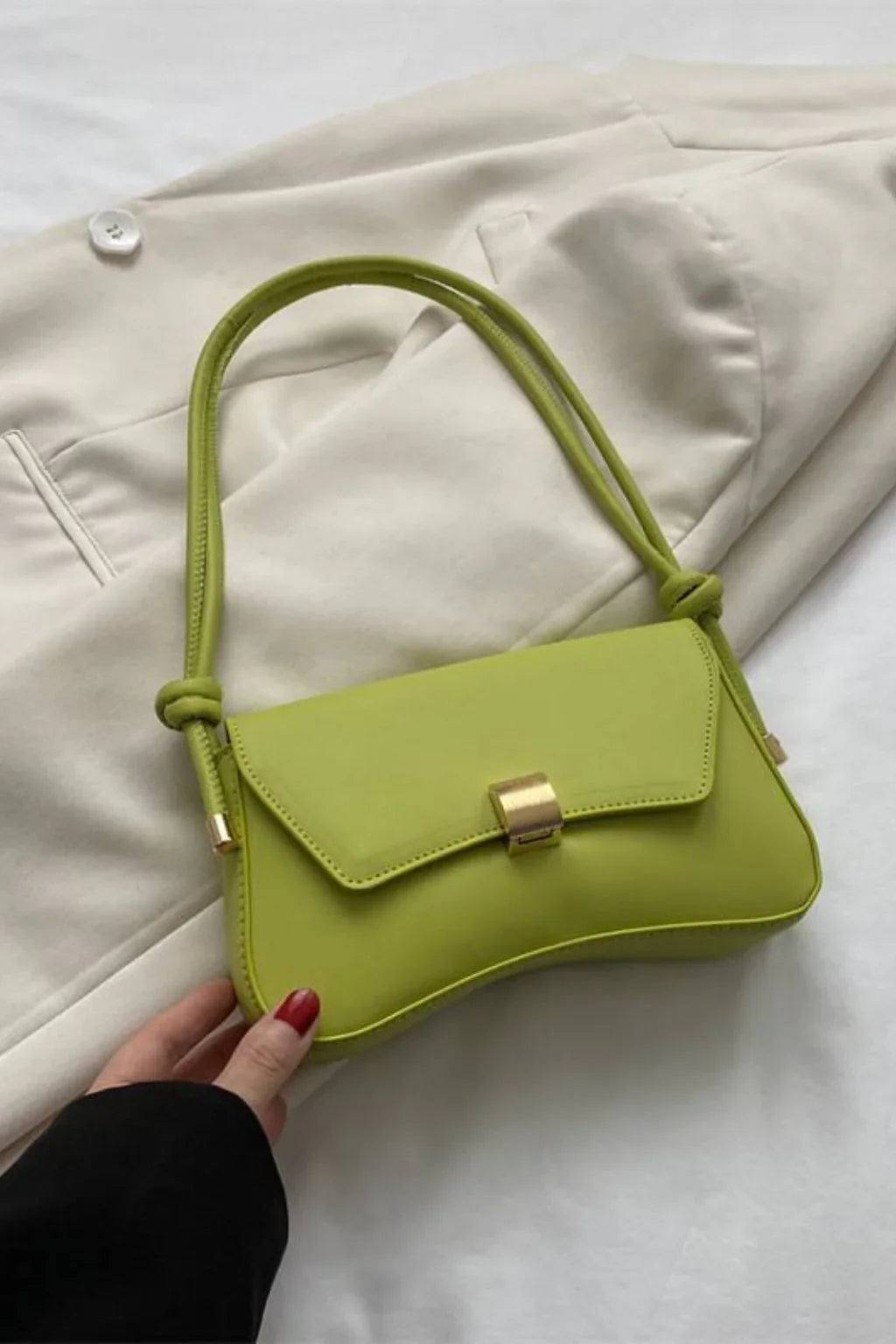 Gladys | Women's Shoulder Bag with Flap Closure and Clasp