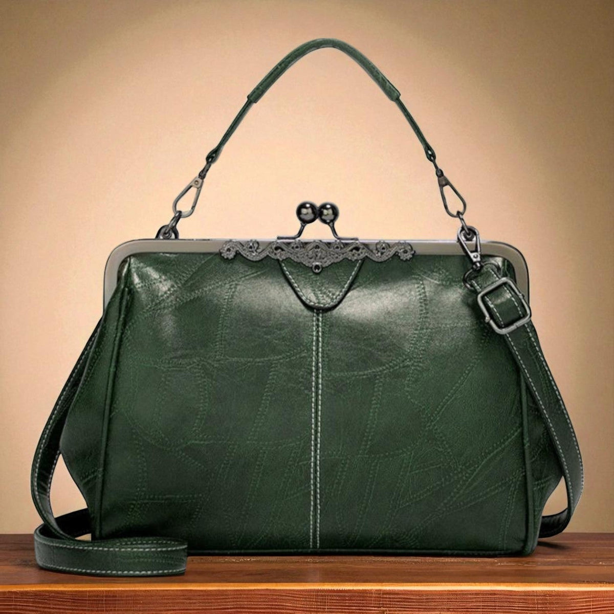 Women's Vintage Frame Handbag with Kiss-Lock Closure