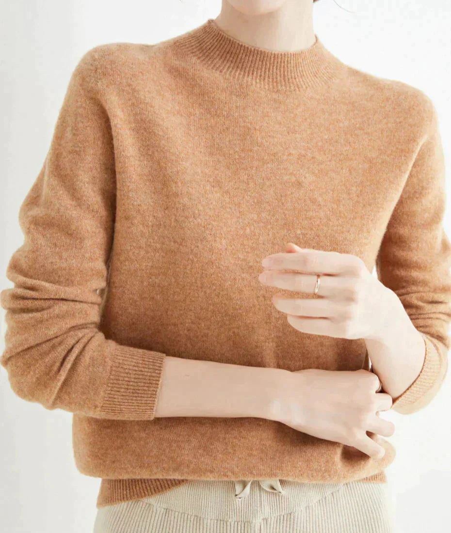 Gwendoline | Women's Ribbed Mock Neck Cashmere Knit Sweater with Ribbed Cuffs