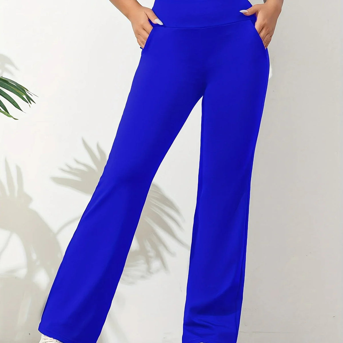 Helena | Women's Running Flare Legging Pants with Elastic Waist and Side Pockets