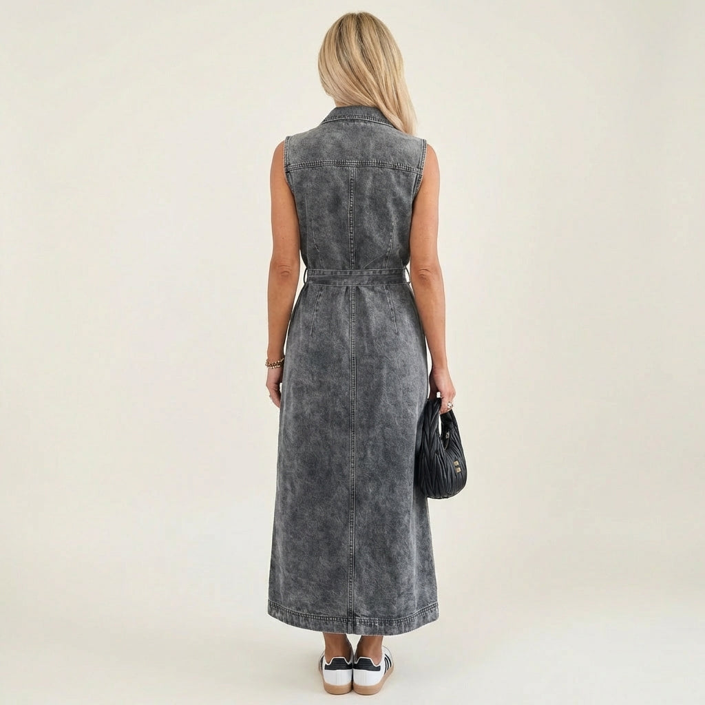 Georgina | Maxi denim dress in fluid fabric