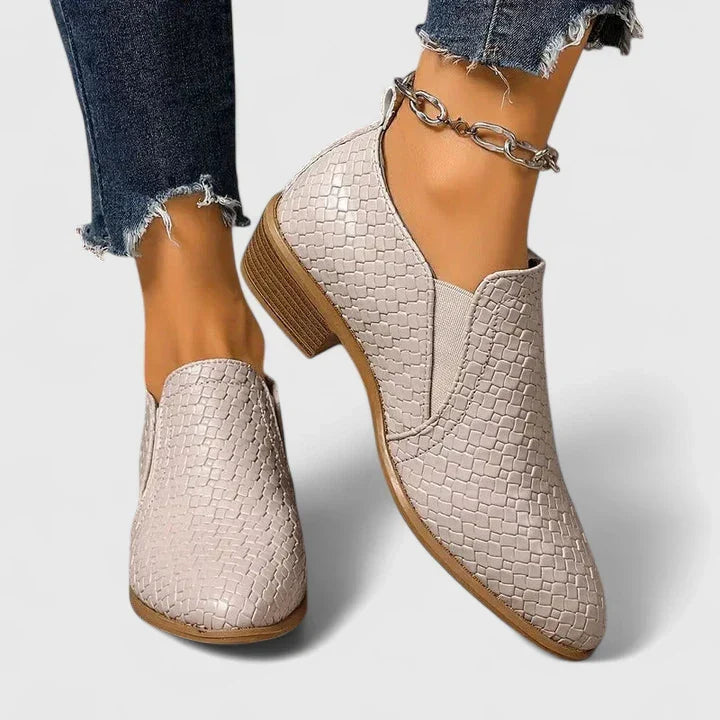 Violeandra | Orthopedic Shoes