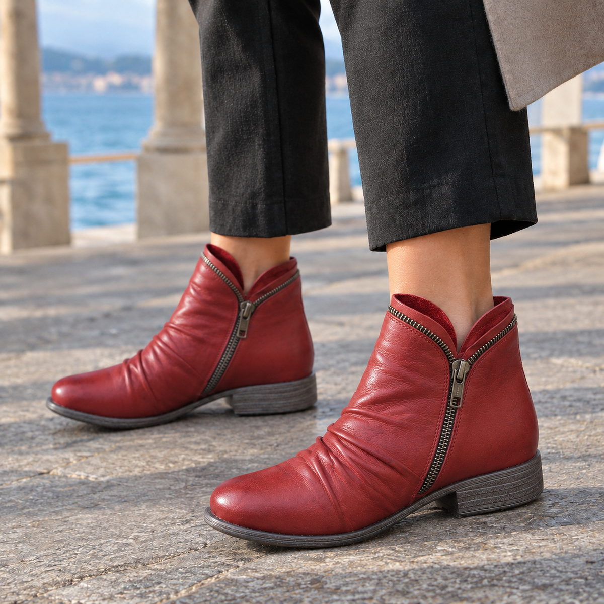 Calvino-Capri Zip Ankle Boots