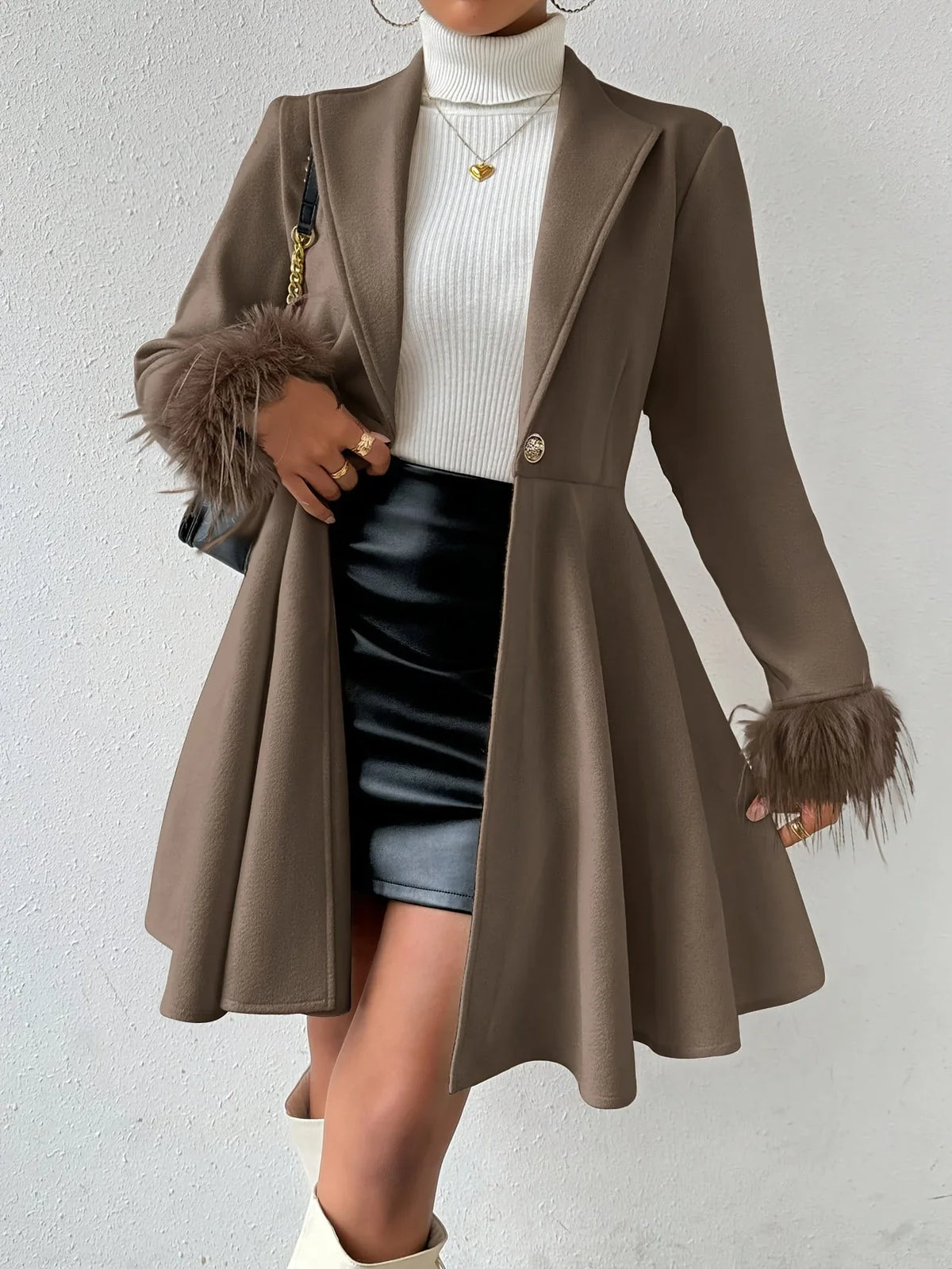 Isobel | A-Line Fur Coat with Notch Lapels and Single-Button Closure
