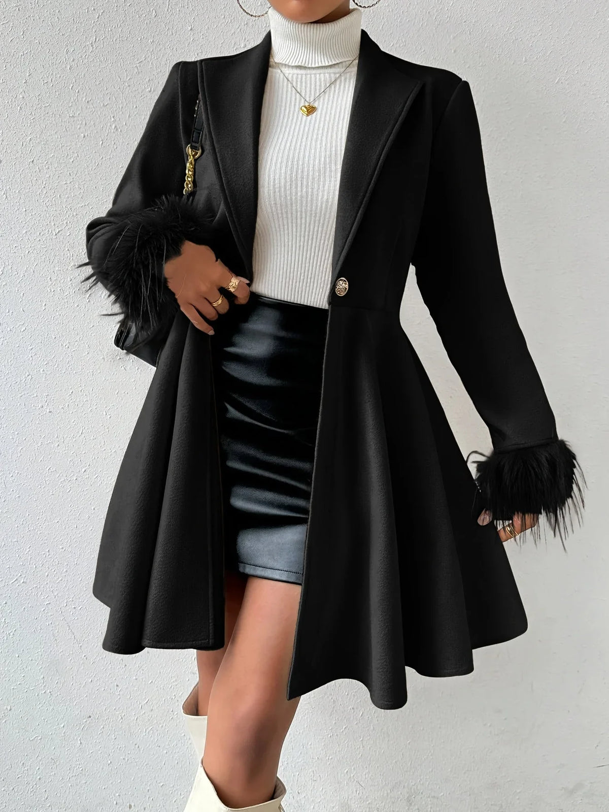 Isobel | A-Line Fur Coat with Notch Lapels and Single-Button Closure