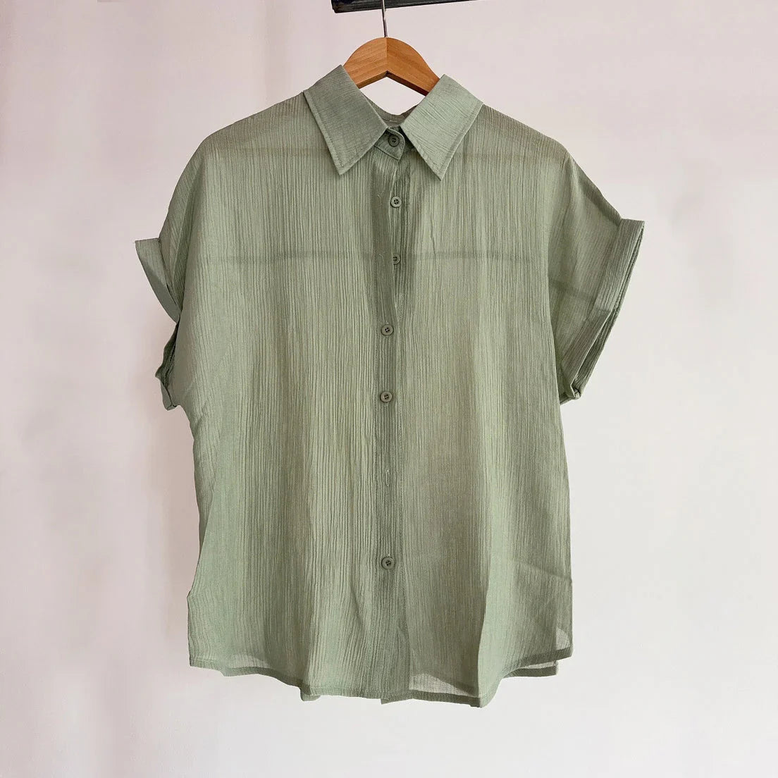 Jean | Women's Button Up Shirt with Short Sleeves and Collared Neck