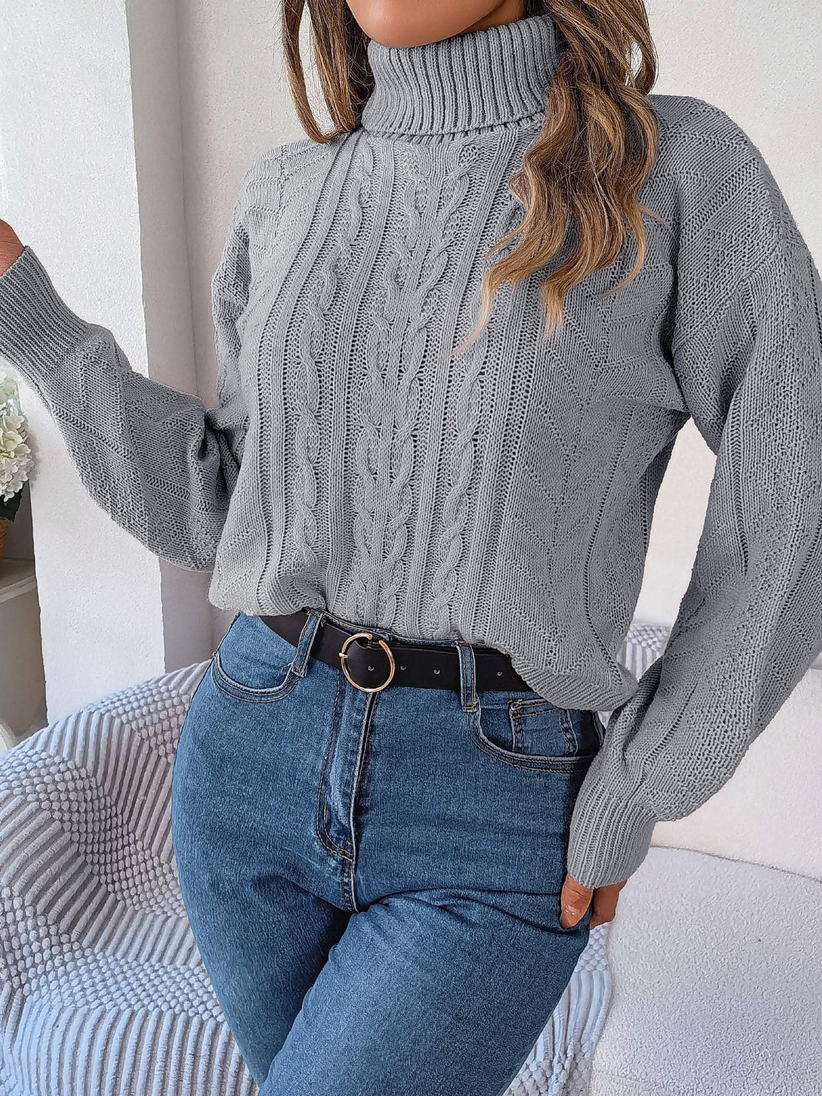Junia | Cable Knit Turtleneck Sweater with Long Sleeves for Women