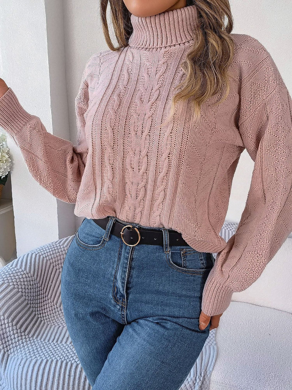 Junia | Cable Knit Turtleneck Sweater with Long Sleeves for Women