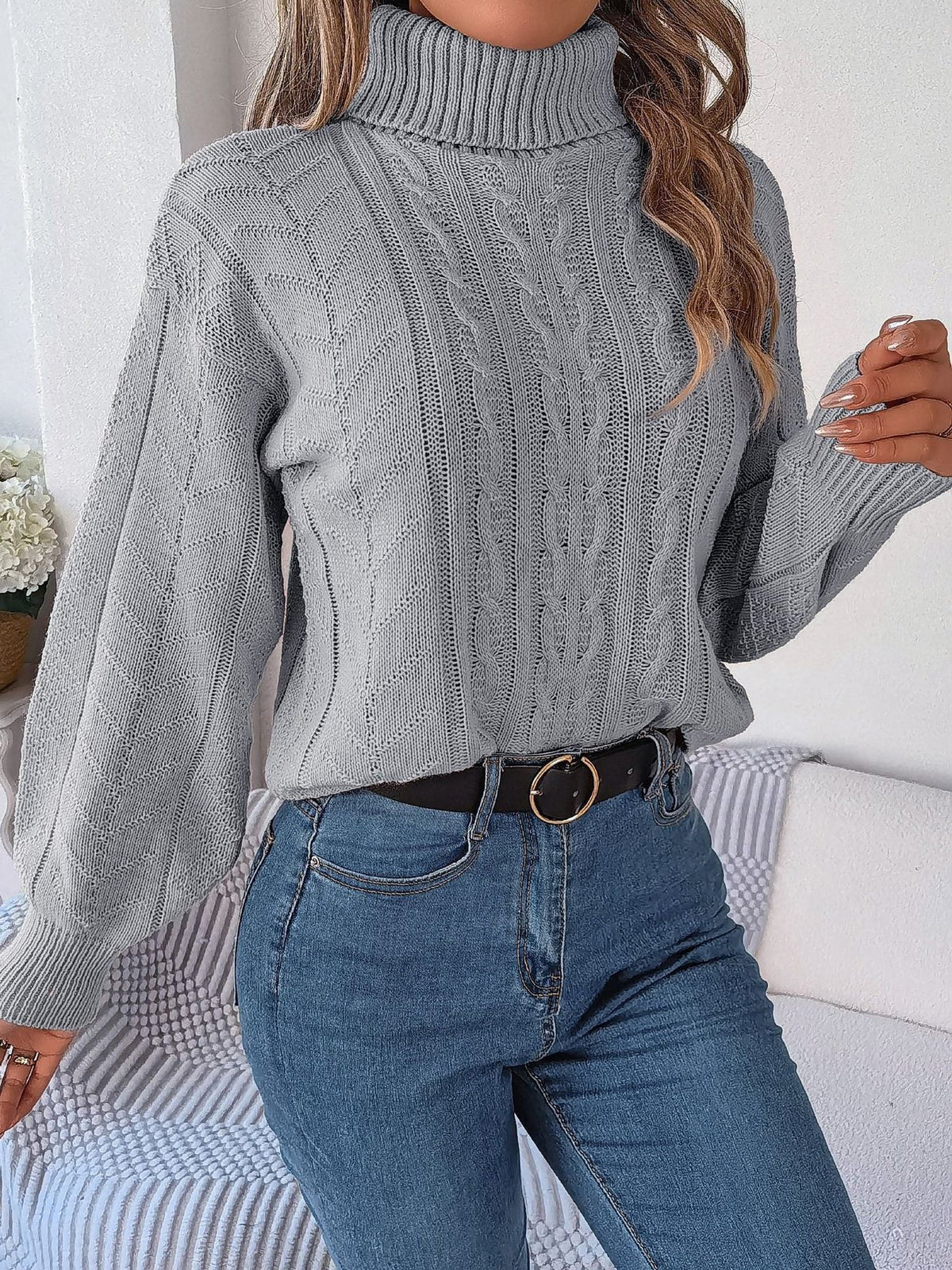 Junia | Cable Knit Turtleneck Sweater with Long Sleeves for Women