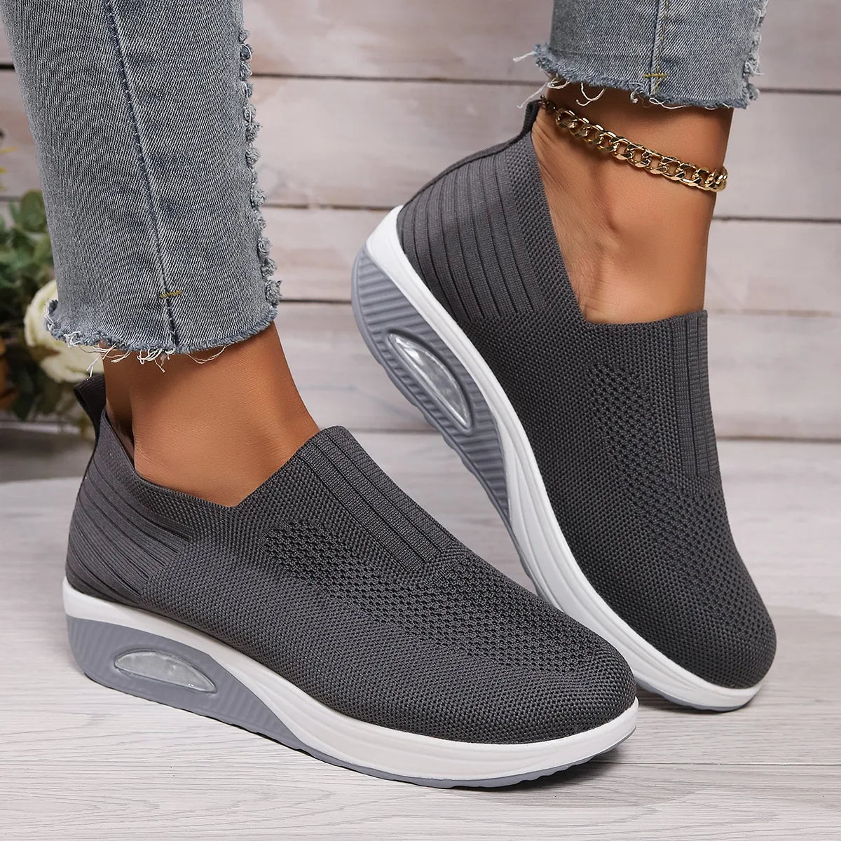 Lucinda | Women's Cushioned Orthopedic Sneakers