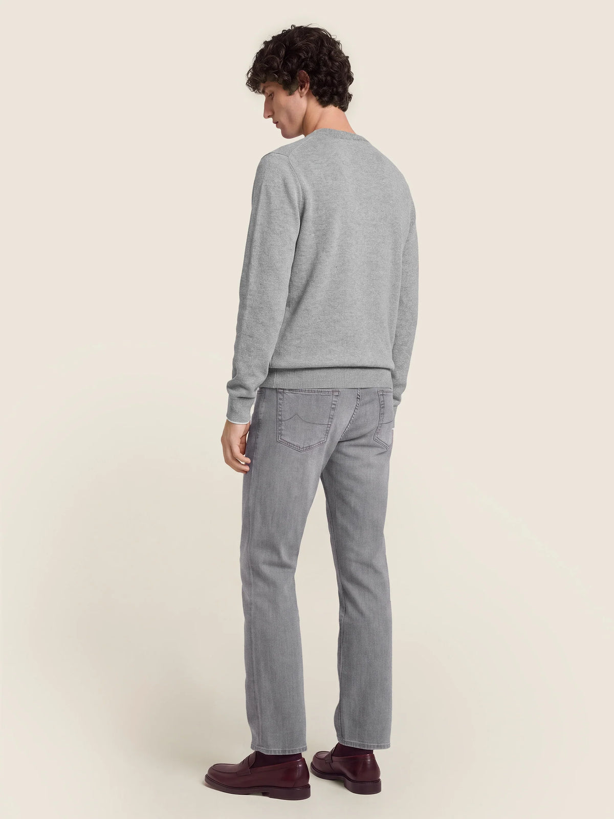 Unisex Crew Neck Gray Knit Sweater, Long Sleeves, Ribbed Trims