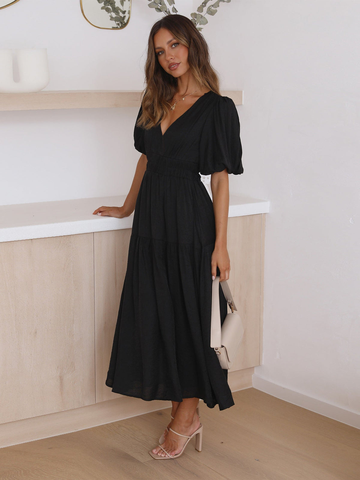 Sanne Tiered Puff Sleeve V-Neck Maxi Dress