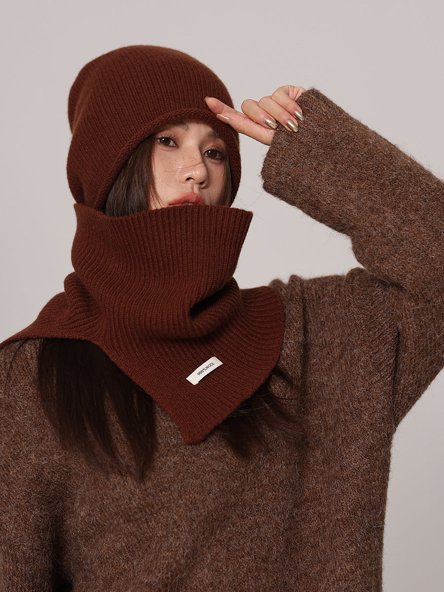 Hettie Pure Wool Beanie and Snood Set