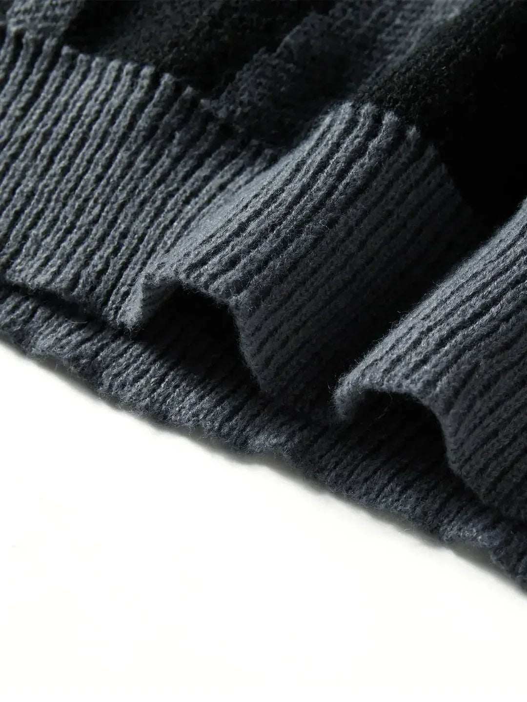 Men's Abstract Pattern Knit Sweater, Crew Neck, Long Sleeves