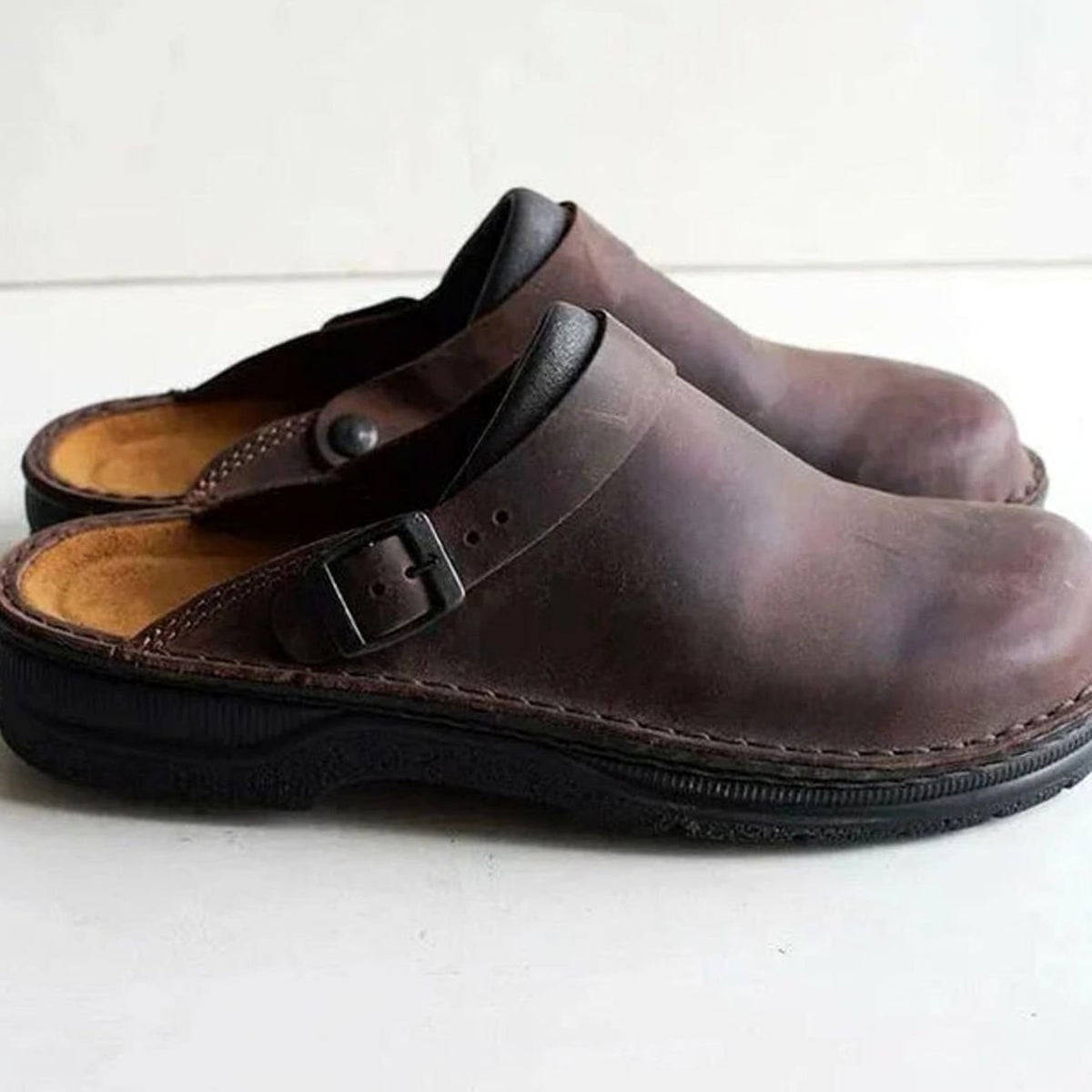 Men's Orthopedic Buckle Leather Slip-On Clogs