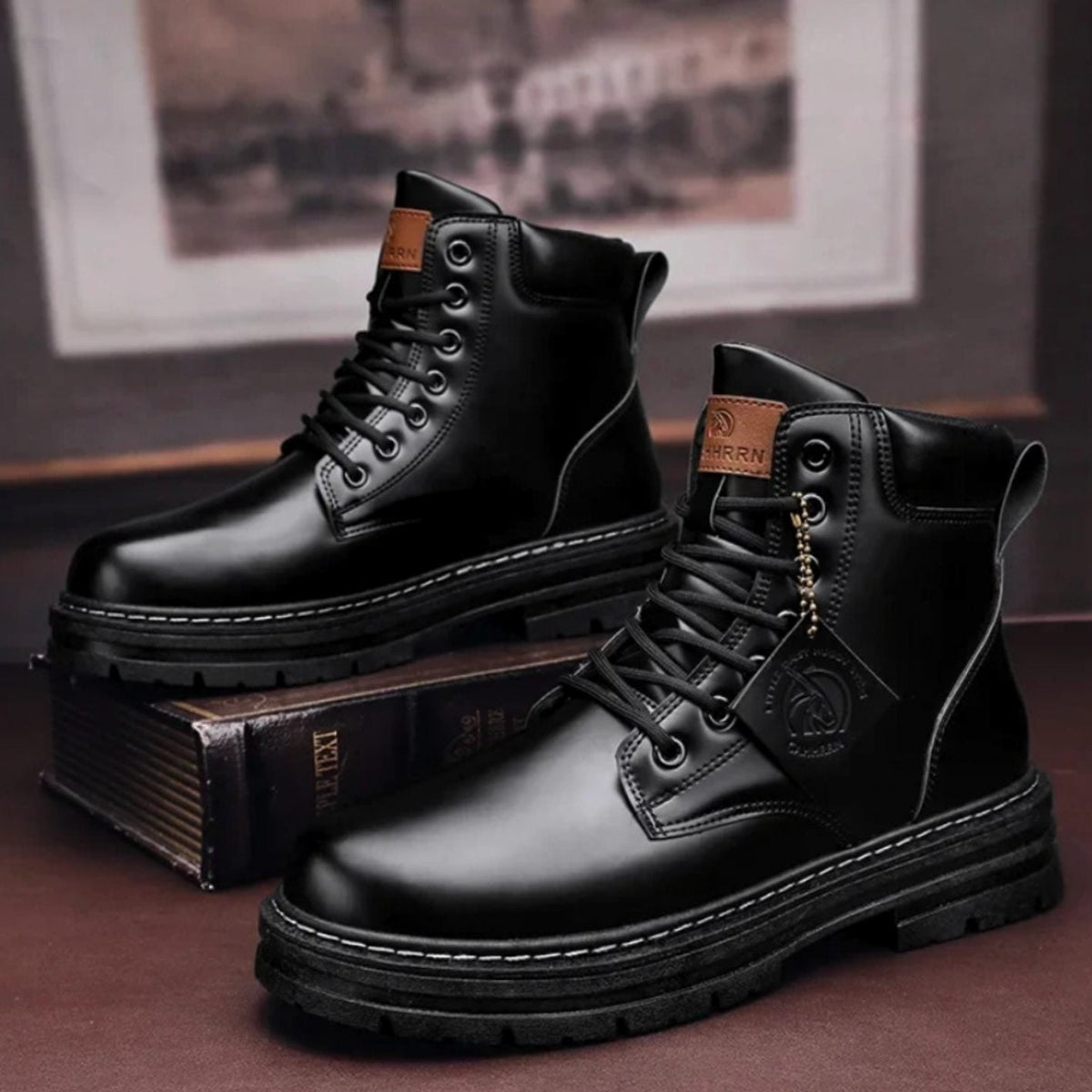 Men's Rugged Lace-Up Ankle Hiking Boots