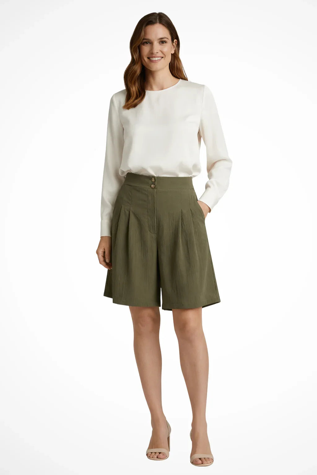 Naomi | Baggy Pleated Wide Leg Tailored Bermuda Shorts with Side Pockets