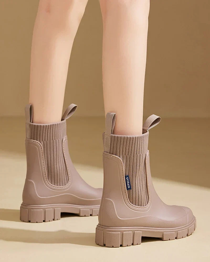 Women's Chunky Block Heel Chelsea Boots with Lug Sole | Pull-On Style with Cushioned Footbed | Size 4-12