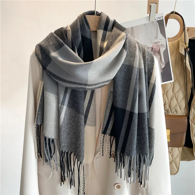 Ophelia | Women's Classic Winter Scarf