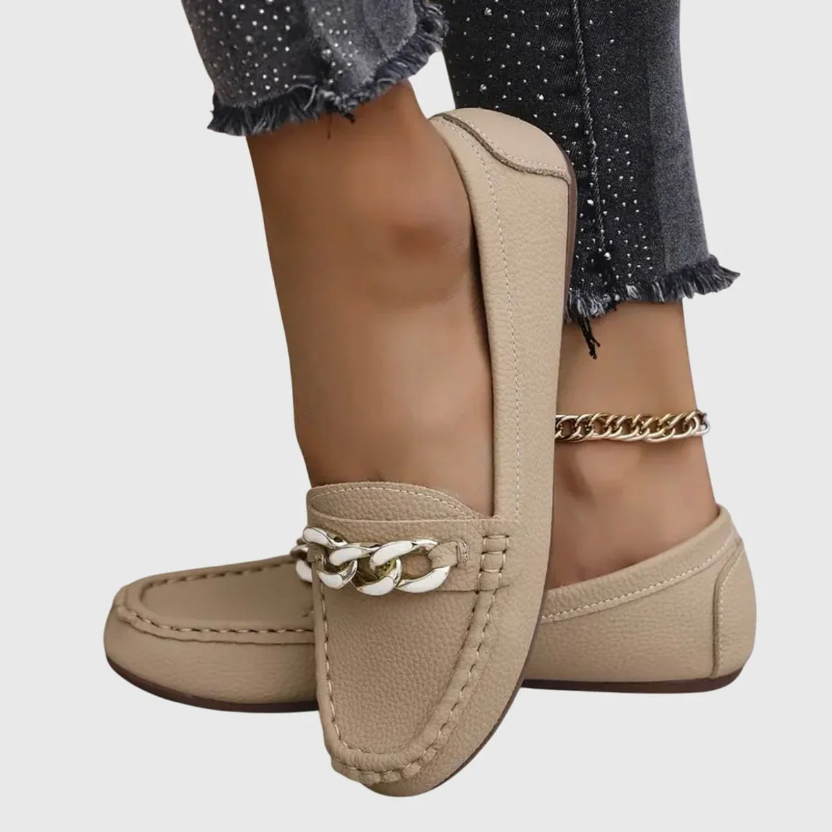 Women's orthopedic loafers with gold-tone chain detail