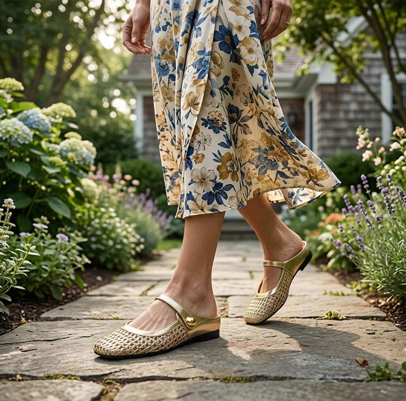 Prudence | Block Heel Square Toe Mary Jane Shoes with Buckle Strap