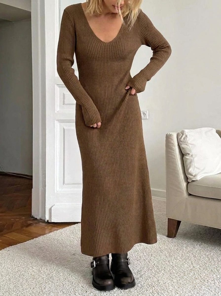 Rhonwen | Ribbed Knit Maxi Dress with V-Neck for Women
